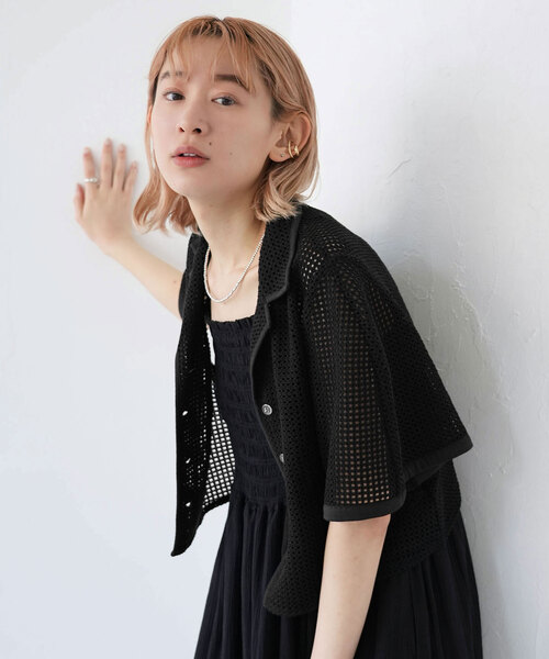 SLOBE citron.（スローブシトロン）の「SLOBE citron.カーブショートスリーブクロップドシャツ（シャツ/ブラウス・レディース・グリーン/ブラック・FREE）」の7枚目の写真