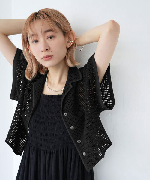 SLOBE citron.（スローブシトロン）の「SLOBE citron.カーブショートスリーブクロップドシャツ（シャツ/ブラウス・レディース・グリーン/ブラック・FREE）」の10枚目の写真