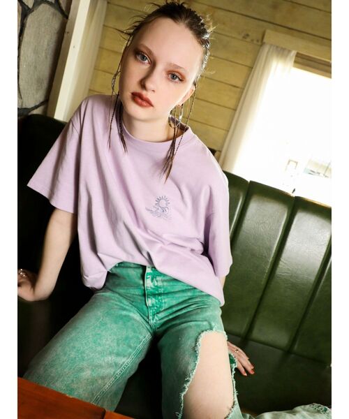 EVRIS（エヴリス）の「Do not Lose BIG Tシャツ（Tシャツ/カットソー・レディース・ブラック/グレー/パープル/ホワイト・FREE）」の8枚目の写真