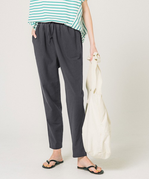 coca(coca)(コカ)の「麻風コットンテーパードパンツ(その他パンツ・レディース・ライトベージュ/ダークベージュ/ブラック/グリーン・M/L)」の2枚目の写真