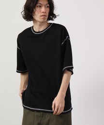 TRポンチルーズシルエット配色ステッチ半袖TEE