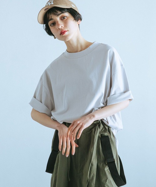 PAGEBOY（ページボーイ）の「WEB限定アイテム / BIGシルエットTシャツ（Tシャツ/カットソー・レディース・ブラック/ターコイズブルー/パープル/オフホワイト/グレイッシュベージュ/ホワイト系その他・FREE）」の10枚目の写真