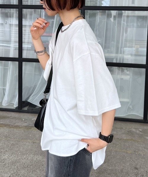 PAGEBOY（ページボーイ）の「WEB限定アイテム / BIGシルエットTシャツ（Tシャツ/カットソー・レディース・ブラック/ターコイズブルー/パープル/オフホワイト/グレイッシュベージュ/ホワイト系その他・FREE）」の18枚目の写真