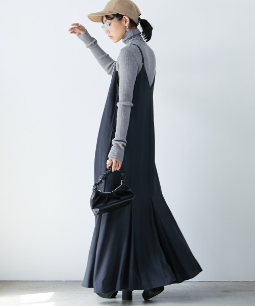 CHIC STYLE（シックスタイル）の「＜大きいサイズ＞裾フレアキャミソールマキシワンピース シックスタイル（ワンピース・レディース・ブラック/キャメル・L/LL/3L/4L/5L）」の5枚目の写真