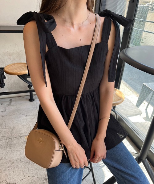 one after another NICE CLAUP(ワンアフターアナザーナイスクラップ)の「リボンビスチェキャミチュニック/リボン取り外し可能(キャミソール・レディース・オフホワイト/アイボリー/ブラック・FREE)」の3枚目の写真