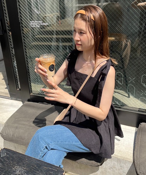 one after another NICE CLAUP(ワンアフターアナザーナイスクラップ)の「リボンビスチェキャミチュニック/リボン取り外し可能(キャミソール・レディース・オフホワイト/アイボリー/ブラック・FREE)」の13枚目の写真