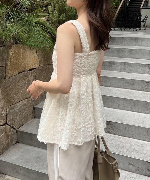 one after another NICE CLAUP(ワンアフターアナザーナイスクラップ)の「リボンビスチェキャミチュニック/リボン取り外し可能(キャミソール・レディース・オフホワイト/アイボリー/ブラック・FREE)」の8枚目の写真