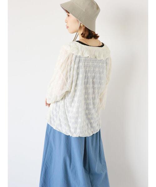 ehka sopo（エヘカソポ）の「花柄カットレースカーディガン（カーディガン/ボレロ・レディース・オフホワイト/ブルー/ライトベージュ/ブラック・F）」の18枚目の写真