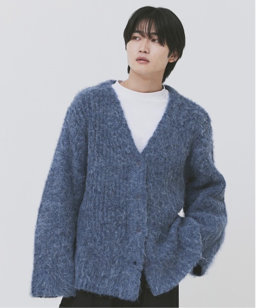 17HR（セブンティーンアワーズ）の「モヘアライクVネックニットカーディガン（カーディガン/ボレロ・レディース・ブラック/オフホワイト/ブルー・FREE）」の14枚目の写真