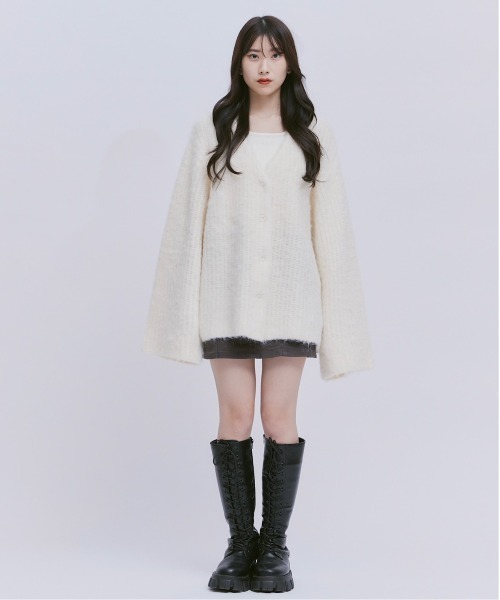 17HR（セブンティーンアワーズ）の「モヘアライクVネックニットカーディガン（カーディガン/ボレロ・レディース・ブラック/オフホワイト/ブルー・FREE）」の17枚目の写真