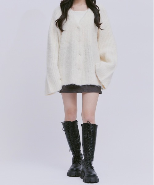 17HR（セブンティーンアワーズ）の「モヘアライクVネックニットカーディガン（カーディガン/ボレロ・レディース・ブラック/オフホワイト/ブルー・FREE）」の22枚目の写真