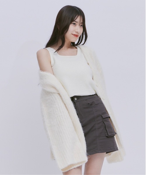 17HR（セブンティーンアワーズ）の「モヘアライクVネックニットカーディガン（カーディガン/ボレロ・レディース・ブラック/オフホワイト/ブルー・FREE）」の6枚目の写真