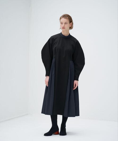 LANVIN en Bleu（ランバンオンブルー）の「タフタコンビスタンド