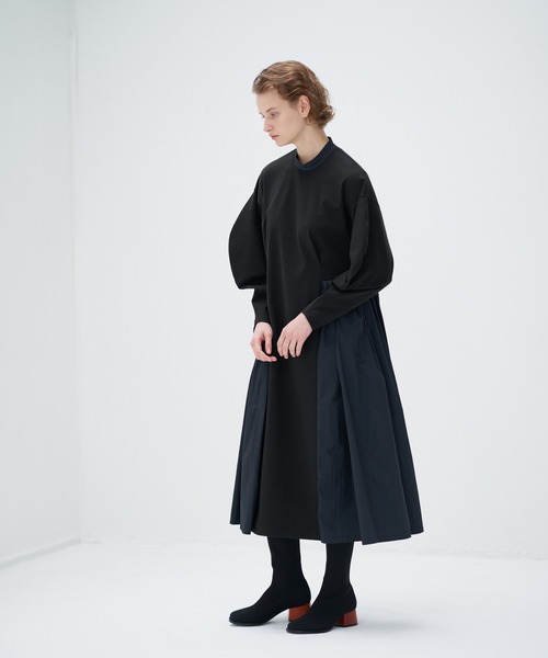 LANVIN en Bleu（ランバンオンブルー）の「タフタコンビスタンド