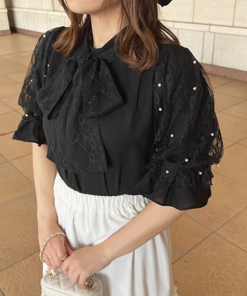 apres jour(アプレジュール)の「パールレーススリーブボウタイブラウス【ZOZOTOWN限定アイテム】(シャツ/ブラウス・レディース・ブラック/オフホワイト/アイボリー・X-LARGE/フリー)」の2枚目の写真