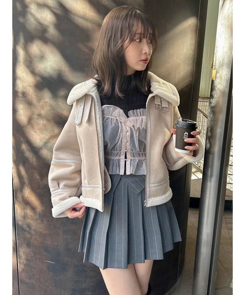 dazzlin(ダズリン)の「ボアコンパクトショートブルゾン(ブルゾン・レディース・ブラック/オフホワイト/アイボリー・FREE)」の10枚目の写真