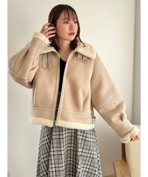 dazzlin(ダズリン)の「ボアコンパクトショートブルゾン(ブルゾン・レディース・ブラック/オフホワイト/アイボリー・FREE)」の16枚目の写真