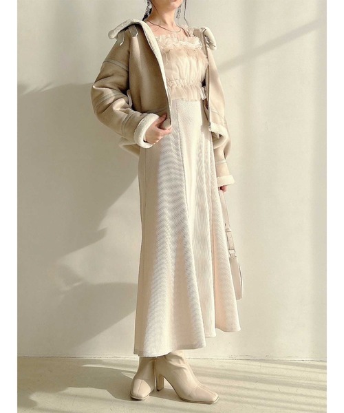 dazzlin(ダズリン)の「ボアコンパクトショートブルゾン(ブルゾン・レディース・ブラック/オフホワイト/アイボリー・FREE)」の19枚目の写真