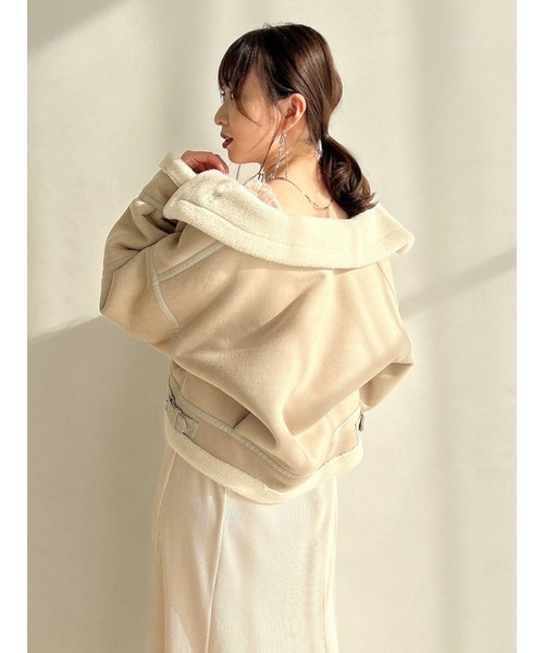 dazzlin(ダズリン)の「ボアコンパクトショートブルゾン(ブルゾン・レディース・ブラック/オフホワイト/アイボリー・FREE)」の5枚目の写真