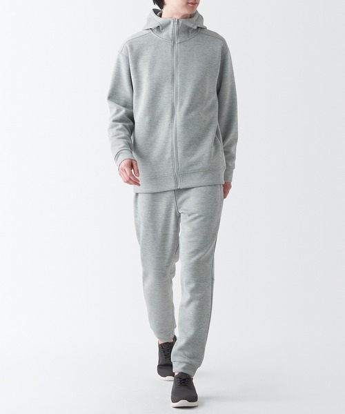 無印良品（ムジルシリョウヒン）の「〔MUJI WALKER〕ＵＶカット乾きやすいスウェットフルジップパーカ（パーカー・レディース・ネイビー/グレー系1/ブラック/アイボリー・L/XL/S/M/XS/XXL）」の5枚目の写真