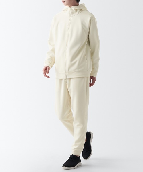 無印良品（ムジルシリョウヒン）の「〔MUJI WALKER〕ＵＶカット乾きやすいスウェットフルジップパーカ（パーカー・レディース・ネイビー/グレー系1/ブラック/アイボリー・L/XL/S/M/XS/XXL）」の21枚目の写真