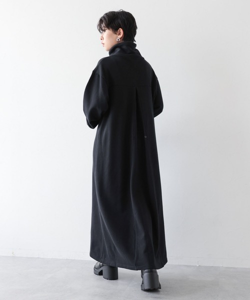 RAGEBLUE（レイジブルー）の「ハーフジップ/裏毛スウェットワンピース（ワンピース・レディース・ブラック/グリーン/オフホワイト・FREE）」の6枚目の写真