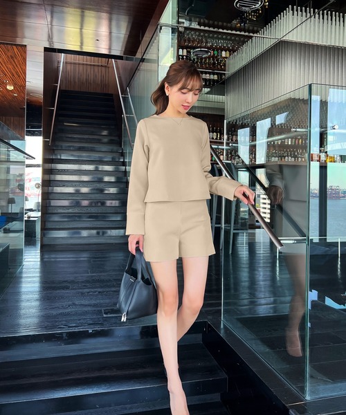 KOBE LETTUCE（コウベレタス）の「[ 岡部あゆみさんコラボ ] 選べる2タイプロングスリーブブラウス（シャツ/ブラウス・レディース・ライトベージュ/ホワイト系/ブラック系/ネイビー系/ピンク系/ピンク系1/オフホワイト/ネイビー/ブラック/ベージュ系・M1/M2）」の22枚目の写真