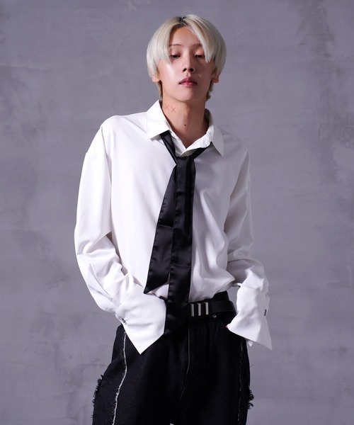 G.O.C（ジーオーシー）の「ロング カフス 2WAY ボウタイ シャツ（シャツ/ブラウス・メンズ・ホワイト/ブラック・MEDIUM/LARGE）」の16枚目の写真