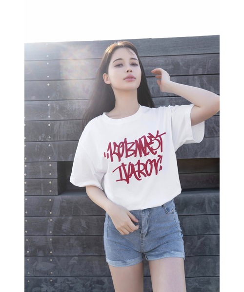 KOBMAST IVAROV(コブマストアイバロブ)の「【KOBMAST IVAROV 】Tシャツ - 描き下ろしリルーシュ(Tシャツ/カットソー・レディース・ホワイト×ピンク・LARGE/X-LARGE/MEDIUM)」の6枚目の写真