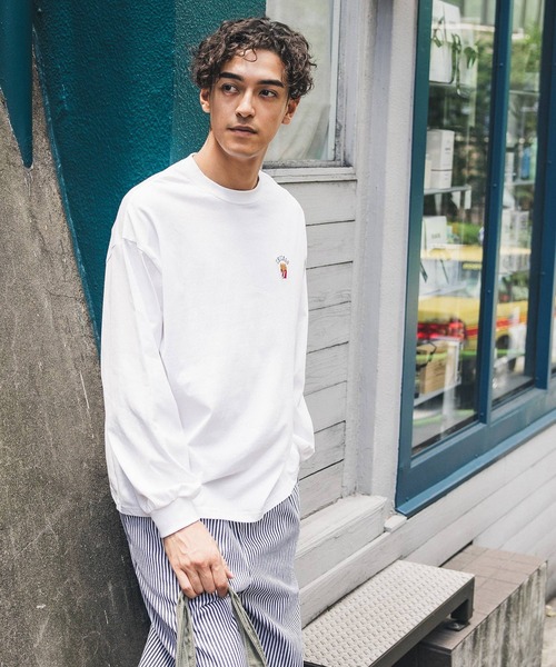 coca(coca)(コカ)の「メンズジャンクフード刺繍ロンT(Tシャツ/カットソー・メンズ・ホワイト/チャコール・M/L/XL)」の1枚目の写真