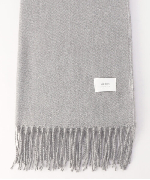 MONO　COMME CA（モノコムサ）の「ソフトタッチストール（ストール/ショール・レディース・オフホワイト/ライトグレー/ベージュ/チャコール・FREE）」の10枚目の写真