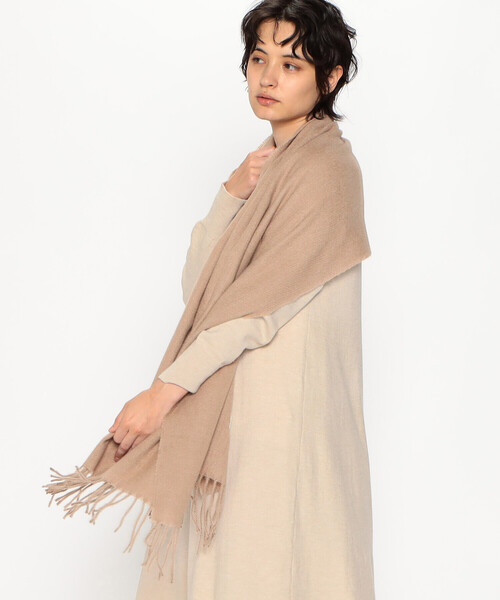 MONO　COMME CA（モノコムサ）の「ソフトタッチストール（ストール/ショール・レディース・オフホワイト/ライトグレー/ベージュ/チャコール・FREE）」の21枚目の写真