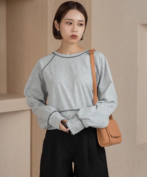 Amiur(エミレ)の「raglan stitch cut T / ラグランステッチカットT(Tシャツ/カットソー・レディース・ブラック/グレー/モカ・FREE)」の2枚目の写真