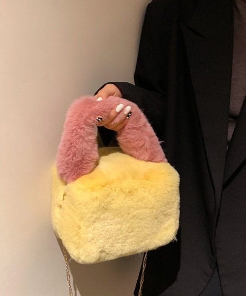 SEN TOKYO（セントーキョー）の「シーズンライクな差し色。2WAYもこもこバイカラーハンドバック（ハンドバッグ・レディース・イエロー/ブラウン/グレー・FREE）」の15枚目の写真