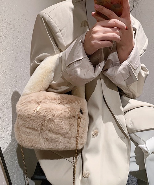 SEN TOKYO（セントーキョー）の「シーズンライクな差し色。2WAYもこもこバイカラーハンドバック（ハンドバッグ・レディース・イエロー/ブラウン/グレー・FREE）」の17枚目の写真
