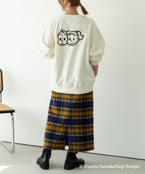 LEPSIM(レプシィム)の「【OSAMU GOODS×LEPSIM】スウェット 988860(スウェット・レディース・チャコールグレー/ホワイト/ホワイト系その他/グレー系その他/ベージュ系その他/ベージュ・FREE)」の18枚目の写真