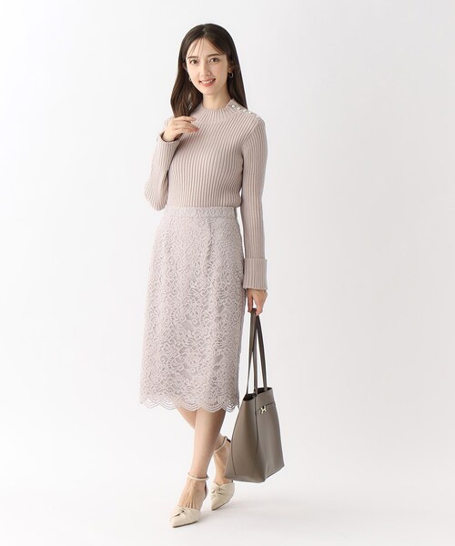 index（インデックス）の「◆≪5color≫ パール調ボタン リブハイネックニット【洗濯機洗い可】（ニット/セーター・レディース・チャコールグレー/ブルー系5/グレー系4/ライトベージュ/オフホワイト・38/36/42/40）」の12枚目の写真