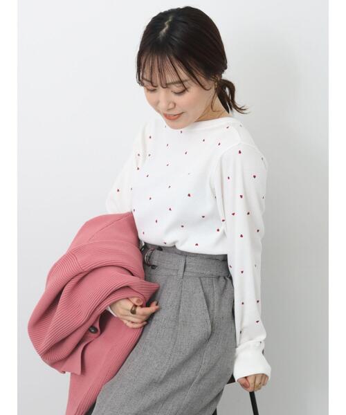 ehka sopo（エヘカソポ）の「ハート柄ワッフルカットソー（Tシャツ/カットソー・レディース・オフホワイト/グレー/キナリ・F）」の4枚目の写真