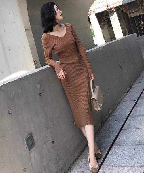 LUGG NAGG(ラグナグ)の「リブニットVネックマキシワンピース(ワンピース・レディース・ライトベージュ/チョコ/ブラック・M)」の3枚目の写真