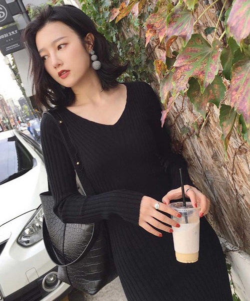 LUGG NAGG(ラグナグ)の「リブニットVネックマキシワンピース(ワンピース・レディース・ライトベージュ/チョコ/ブラック・M)」の15枚目の写真