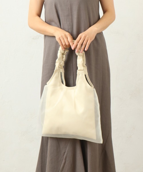 Per sist ence（パーシエンス）の「ギャザーハンドルチュールトート（トートバッグ・レディース・シルバー/アイボリー/ブラック/ブロンズ・FREE）」の8枚目の写真