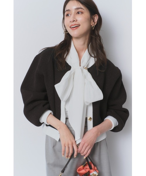 JUSGLITTY（ジャスグリッティー）の「シャイニーマルチ釦カーデ