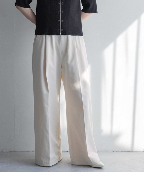 yuw（ユウ）の「タックバギーパンツ 106300（その他パンツ・レディース・ブラック/ナチュラル・MEDIUM/LARGE）」の10枚目の写真