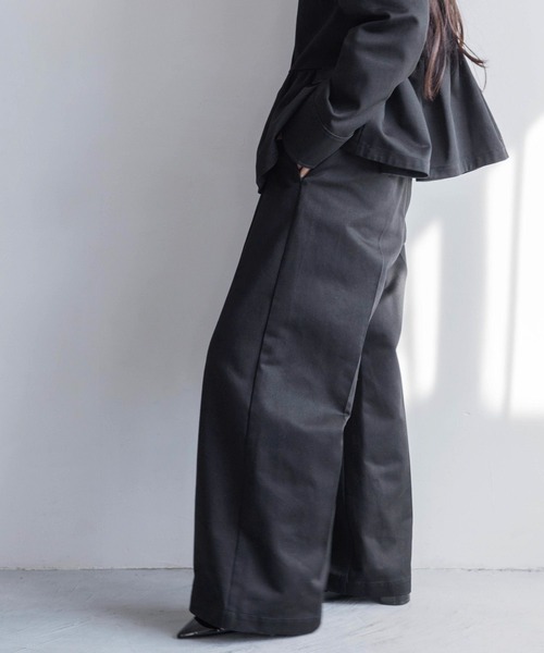 yuw（ユウ）の「タックバギーパンツ 106300（その他パンツ・レディース・ブラック/ナチュラル・MEDIUM/LARGE）」の18枚目の写真