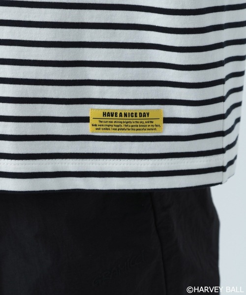 BAYFLOW(ベイフロー)の「【SMILEY FACE(スマイリーフェイス)】HELLO SMILEY長袖プリントTシャツ(Tシャツ/カットソー・メンズ・ホワイト系/チャコール/オフホワイト/イエロー・MEDIUM/LARGE)」の8枚目の写真