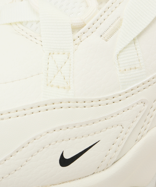 SLOBE IENA（スローブイエナ）の「《WEB限定》【NIKE/ナイキ】 TC7900（スニーカー・レディース・ホワイト・23cm/23.5cm/24cm/24.5cm/25cm）」の12枚目の写真