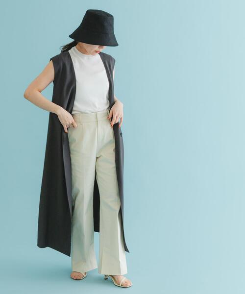 URBAN RESEARCH ROSSO WOMEN(アーバンリサーチ ロッソ)の「3WAYVネックジレワンピース(ワンピース・レディース・チャコールグレー/モカ/ライトベージュ・FREE)」の2枚目の写真