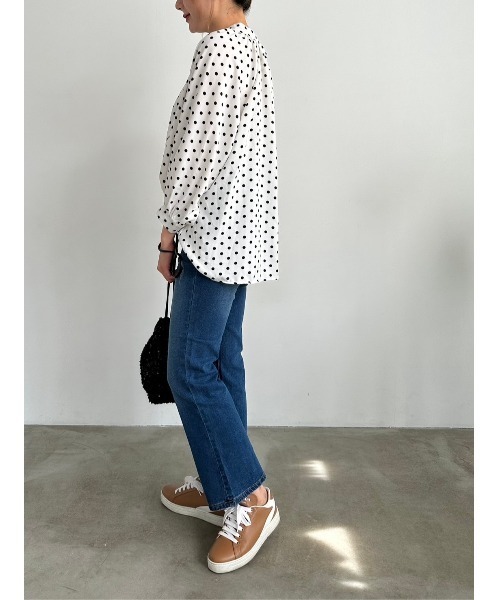 DAIS-Y（デイジー）の「ドット柄プチハイネックドルマンスリーブ