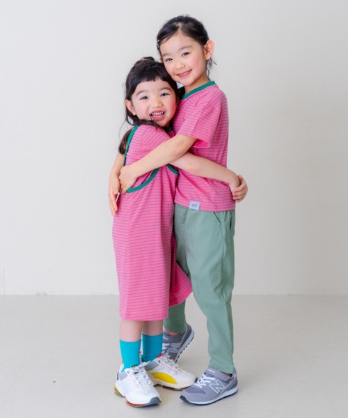 and D. petit main(アンドディープティマイン)の「【リンク】オーバーサイズボーダー半袖T(Tシャツ/カットソー・キッズ・ピンク系その他/ネイビー/ブルー・90cm/100cm/110cm/130cm/120cm)」の16枚目の写真