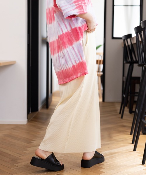 LEPSIM（レプシィム）の「【WEB限定アイテム】テレコナロースカート　113936（スカート・レディース・アイボリー/イエロー/ピンク/ブラック・FREE）」の6枚目の写真